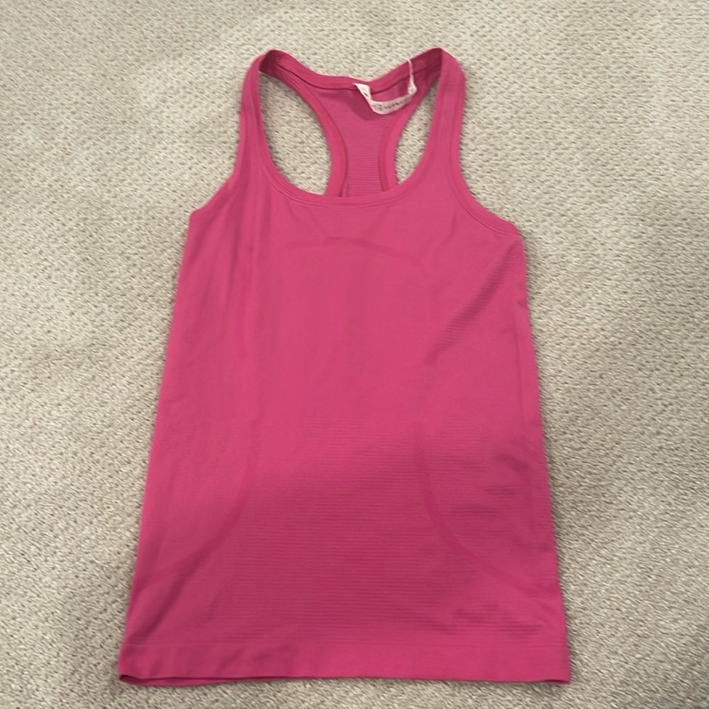 Lululemon sonic pink tank top size 4!!!